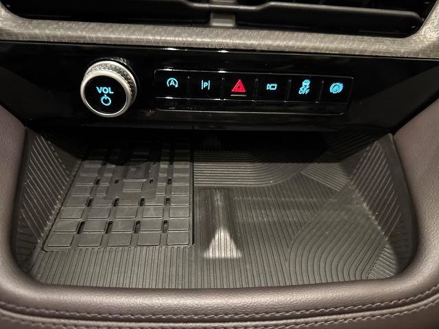 Certified 2025 Ford Explorer Platinum w/ Ultimate Package image 29