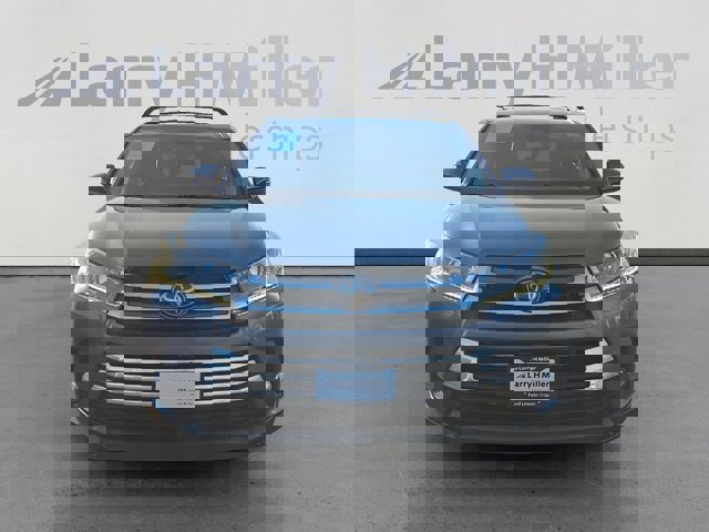 Used 2019 Toyota Highlander XLE image 8