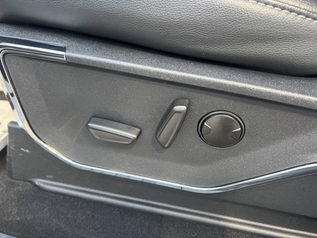 Certified 2023 Ford F250 Lariat w/ Tremor Off-Road Package image 21