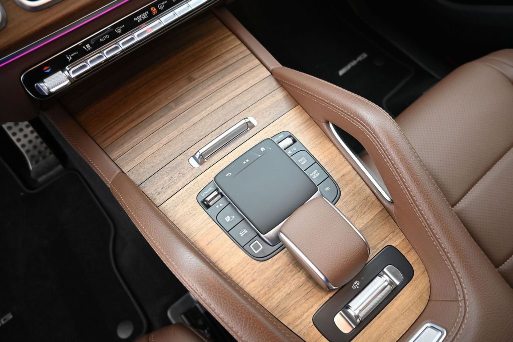 Used 2025 Mercedes-Benz GLS 450 4MATIC image 23