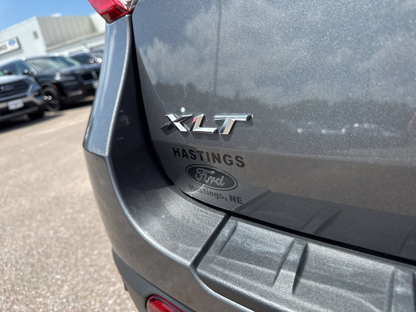 Certified 2023 Ford Explorer XLT w/ Equipment Group 202A AWD/4WD image 4