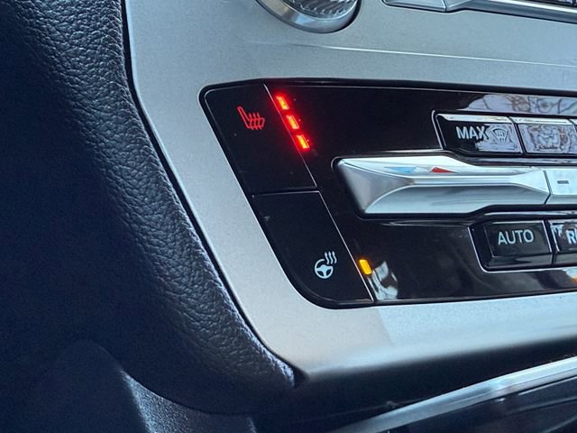 Certified 2022 Ford Explorer XLT w/ Equipment Group 202A image 18