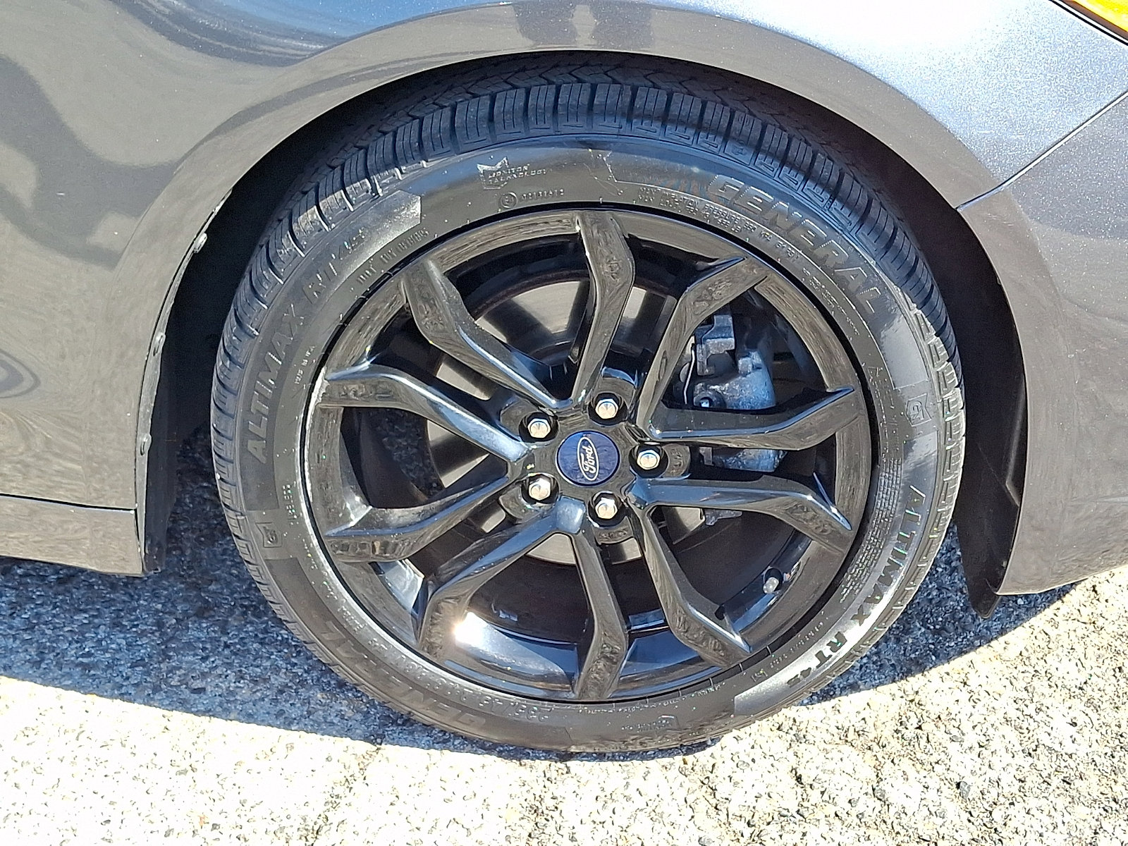 Certified 2020 Ford Fusion SE w/ Equipment Group 151A image 11