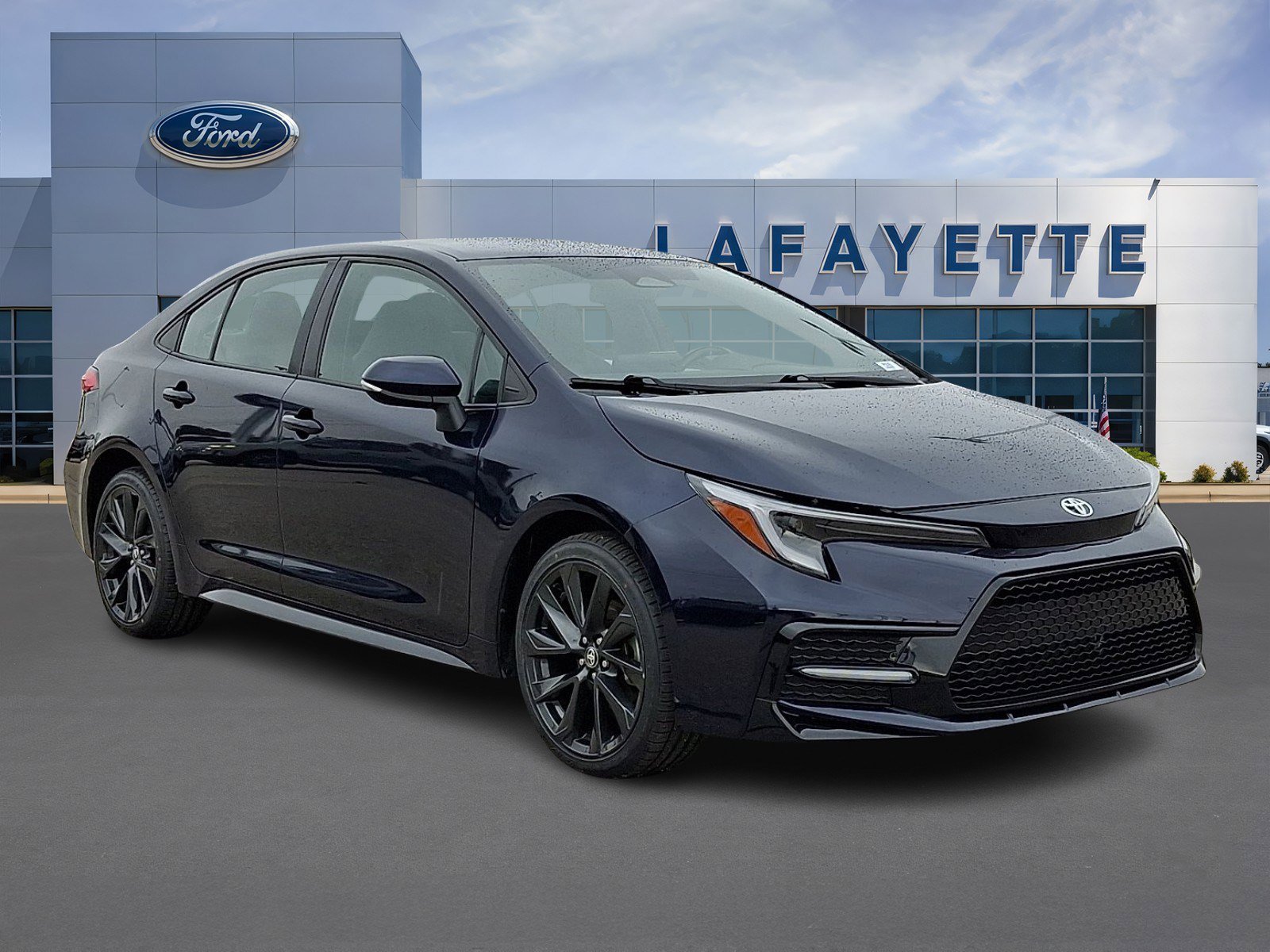 Used 2023 Toyota Corolla SE image 1