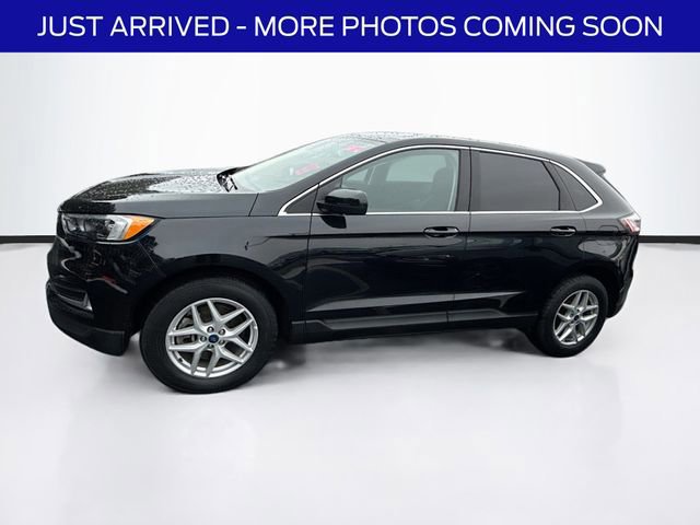 Certified 2022 Ford Edge SEL w/ Convenience Package image 2