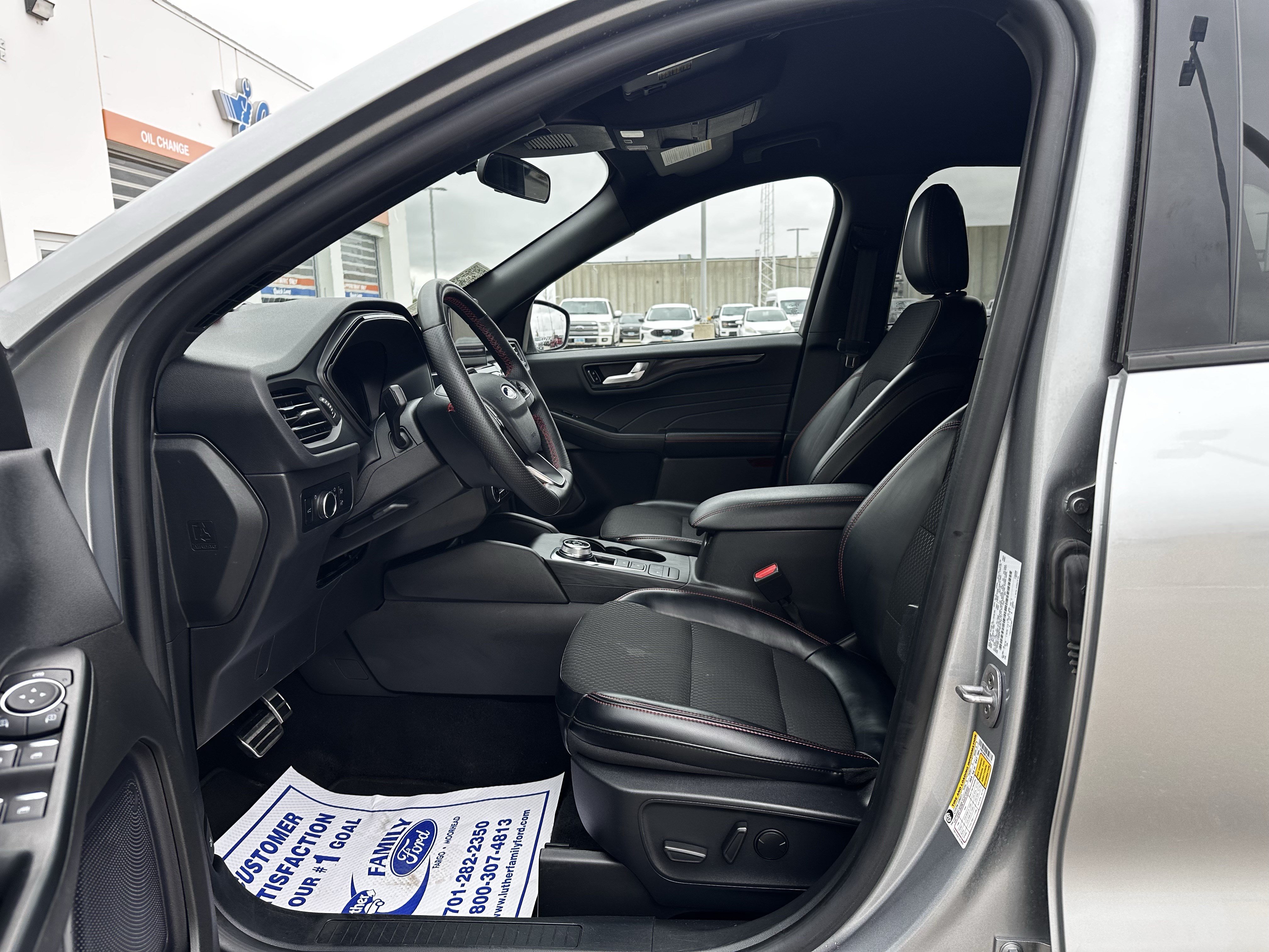 Certified 2024 Ford Escape ST-Line AWD/4WD image 20