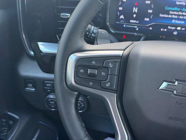 Used 2025 Chevrolet Silverado 1500 LT Trail Boss w/ Convenience Package II AWD/4WD image 16