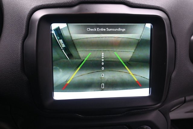Used 2023 Jeep Renegade Trailhawk AWD/4WD image 14