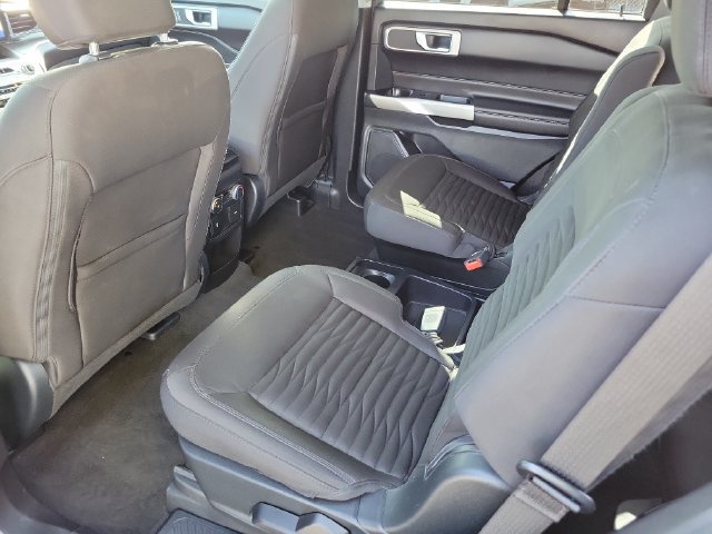 Certified 2021 Ford Explorer XLT RWD image 23