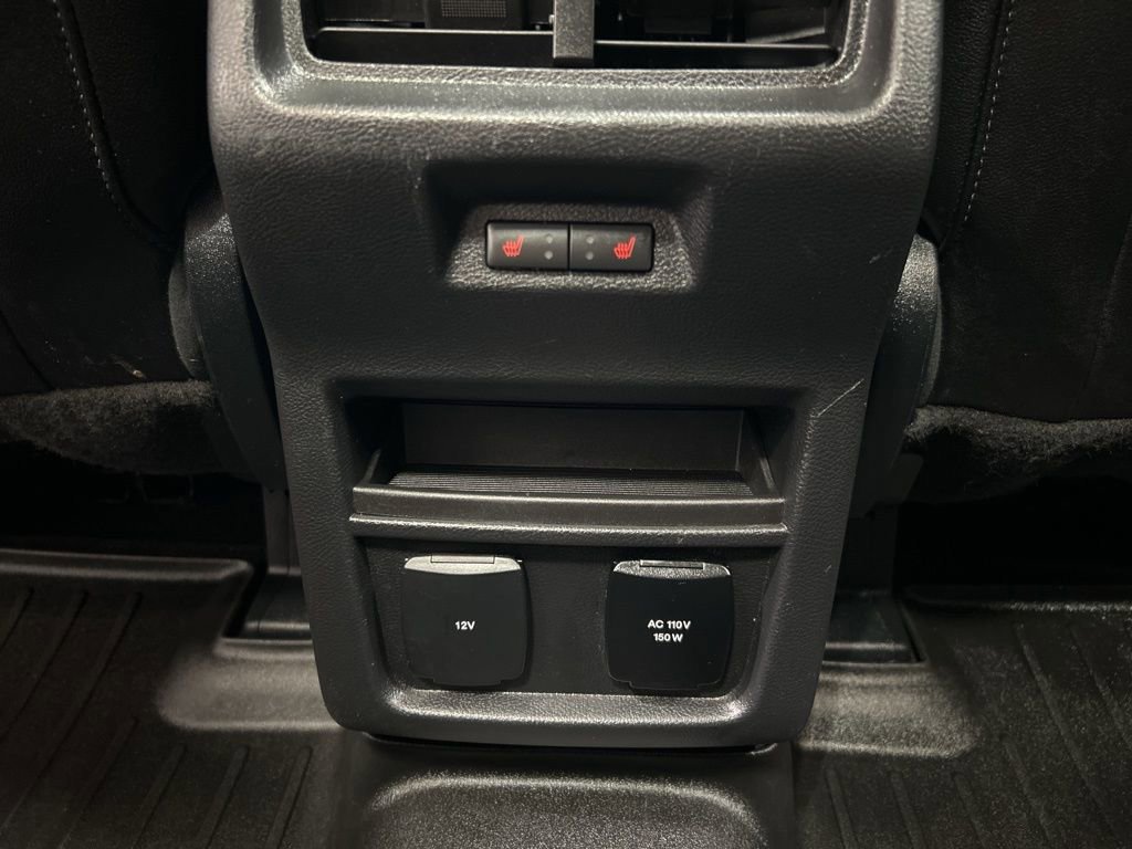 Certified 2020 Ford Edge Titanium w/ Equipment Group 301A AWD/4WD image 29