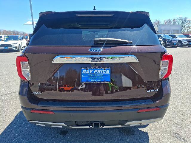 Certified 2023 Ford Explorer XLT w/ Equipment Group 202A AWD/4WD image 5