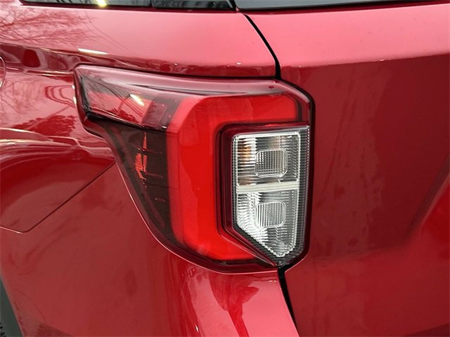 Certified 2024 Ford Explorer ST w/ Equipment Group 401A image 11