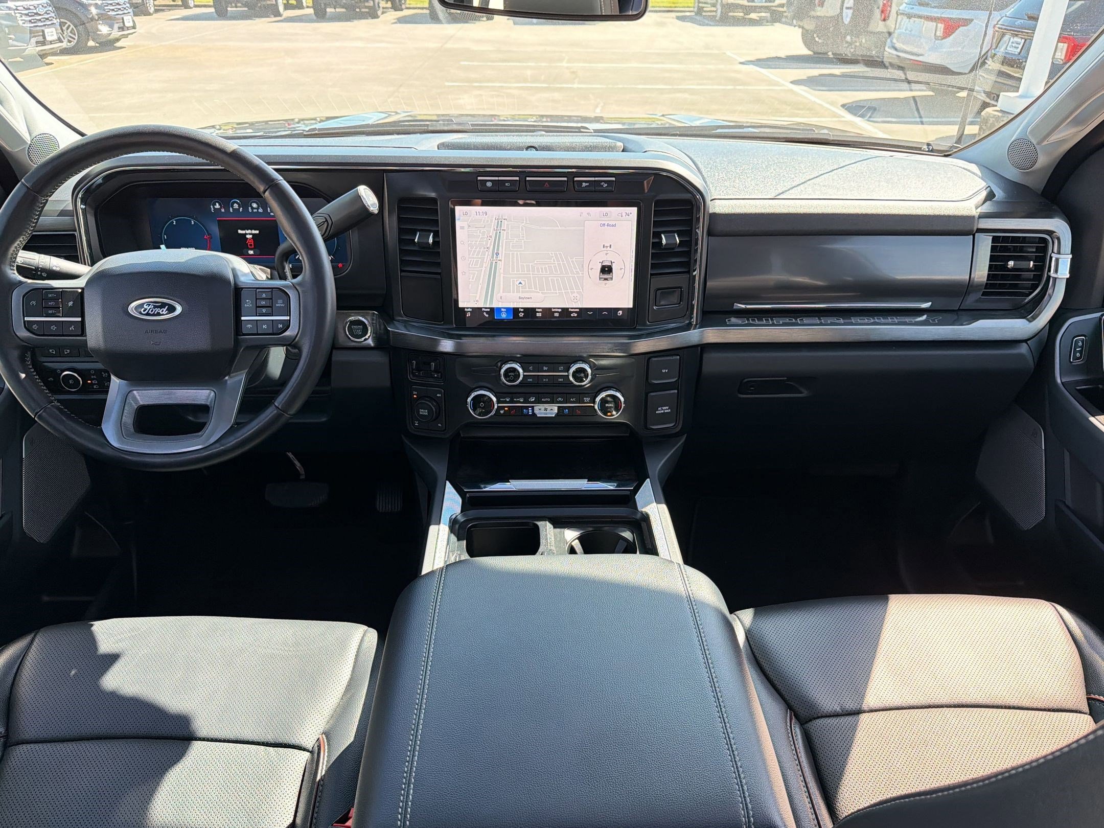 Certified 2024 Ford F250 Lariat w/ Black Appearance Package image 15