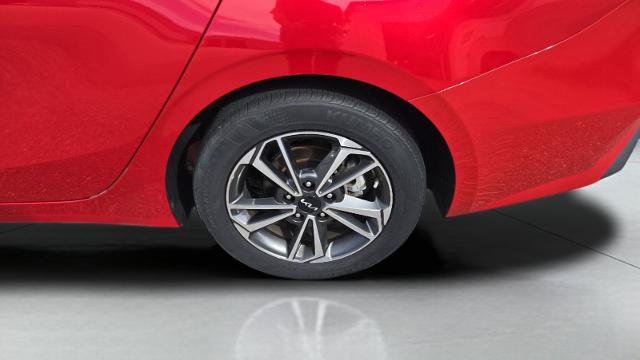 Used 2023 Kia Forte LXS w/ LXS Technology Package FWD image 32