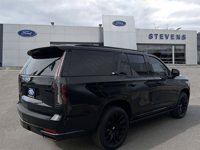 Used 2024 Cadillac Escalade Sport Platinum w/ LPO, ONYX Package AWD/4WD image 36