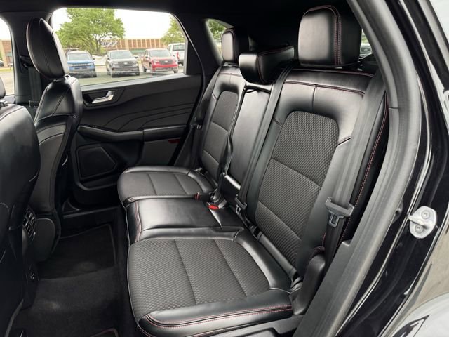 Certified 2023 Ford Escape ST-Line image 24