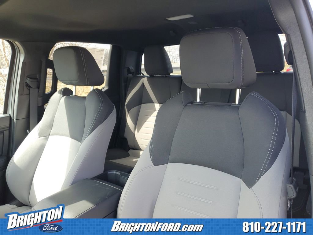 Used 2025 Toyota Tacoma TRD Sport image 9