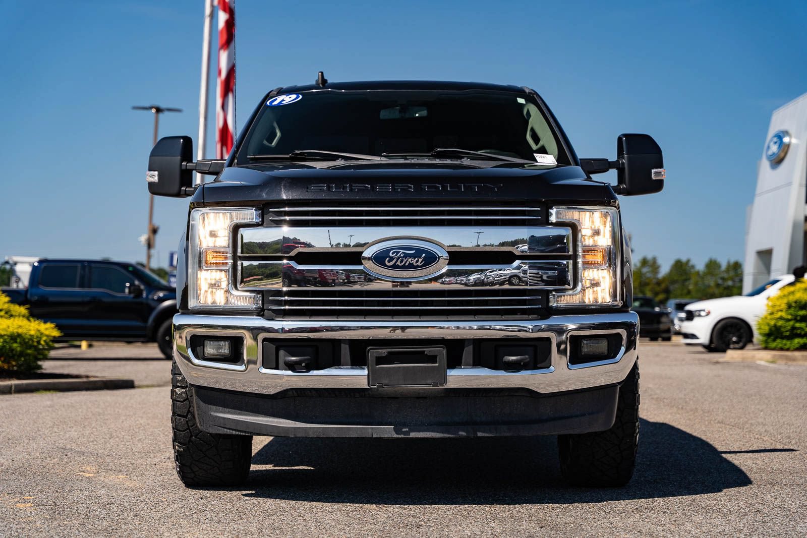 Certified 2019 Ford F250 Lariat w/ Lariat Value Package AWD/4WD image 2