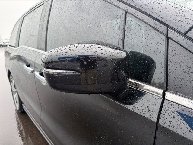 Used 2024 Honda Odyssey Touring image 9