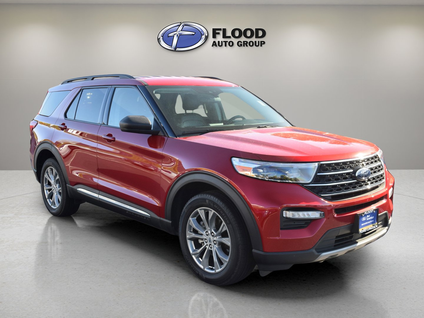 Certified 2022 Ford Explorer XLT w/ Equipment Group 202A