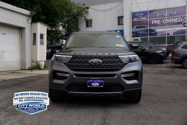 Certified 2024 Ford Explorer XLT w/ Equipment Group 202A AWD/4WD image 2