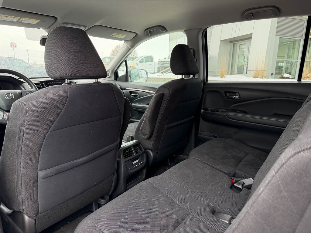 Used 2019 Honda Pilot EX image 11