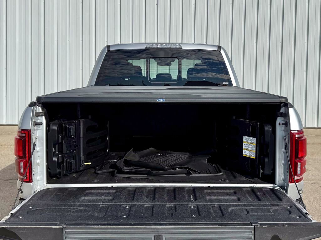 Certified 2018 Ford F150 Raptor w/ Equipment Group 802A Luxury image 15