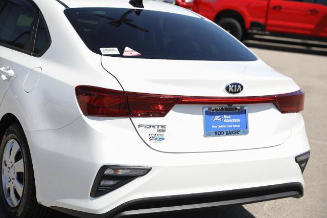 Used 2020 Kia Forte Sedan FWD image 11