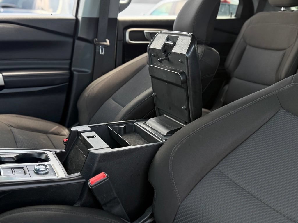 Certified 2023 Ford Explorer XLT AWD/4WD image 18