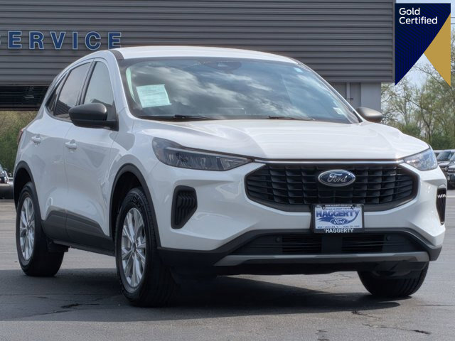 Certified 2023 Ford Escape Active AWD/4WD image 1
