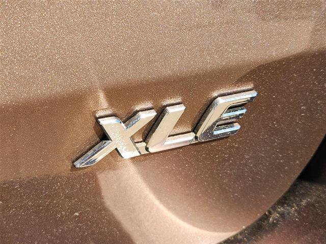 Used 2020 Toyota Sienna XLE Premium FWD image 11