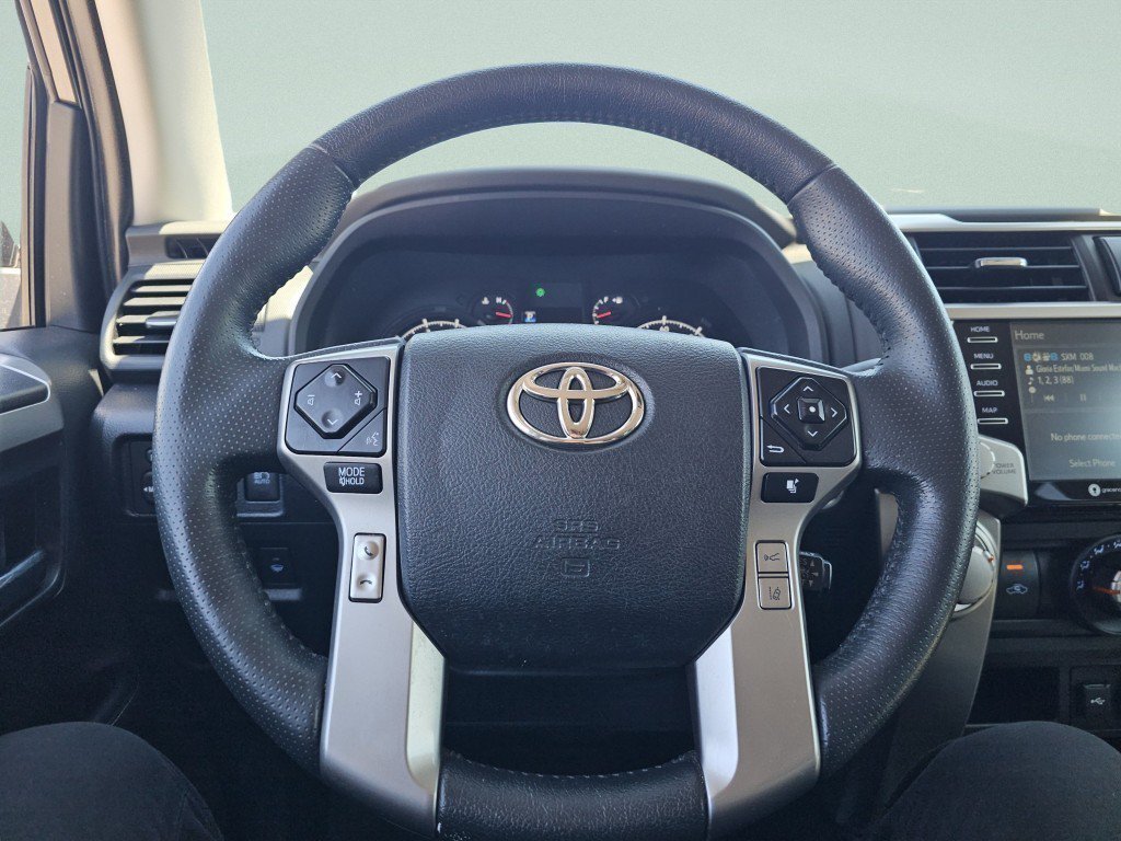 Used 2022 Toyota 4Runner SR5 Premium AWD/4WD image 18
