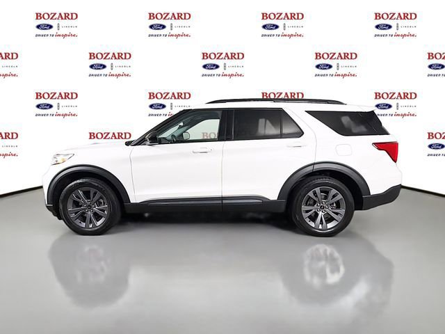 Certified 2022 Ford Explorer XLT w/ Equipment Group 202A image 2