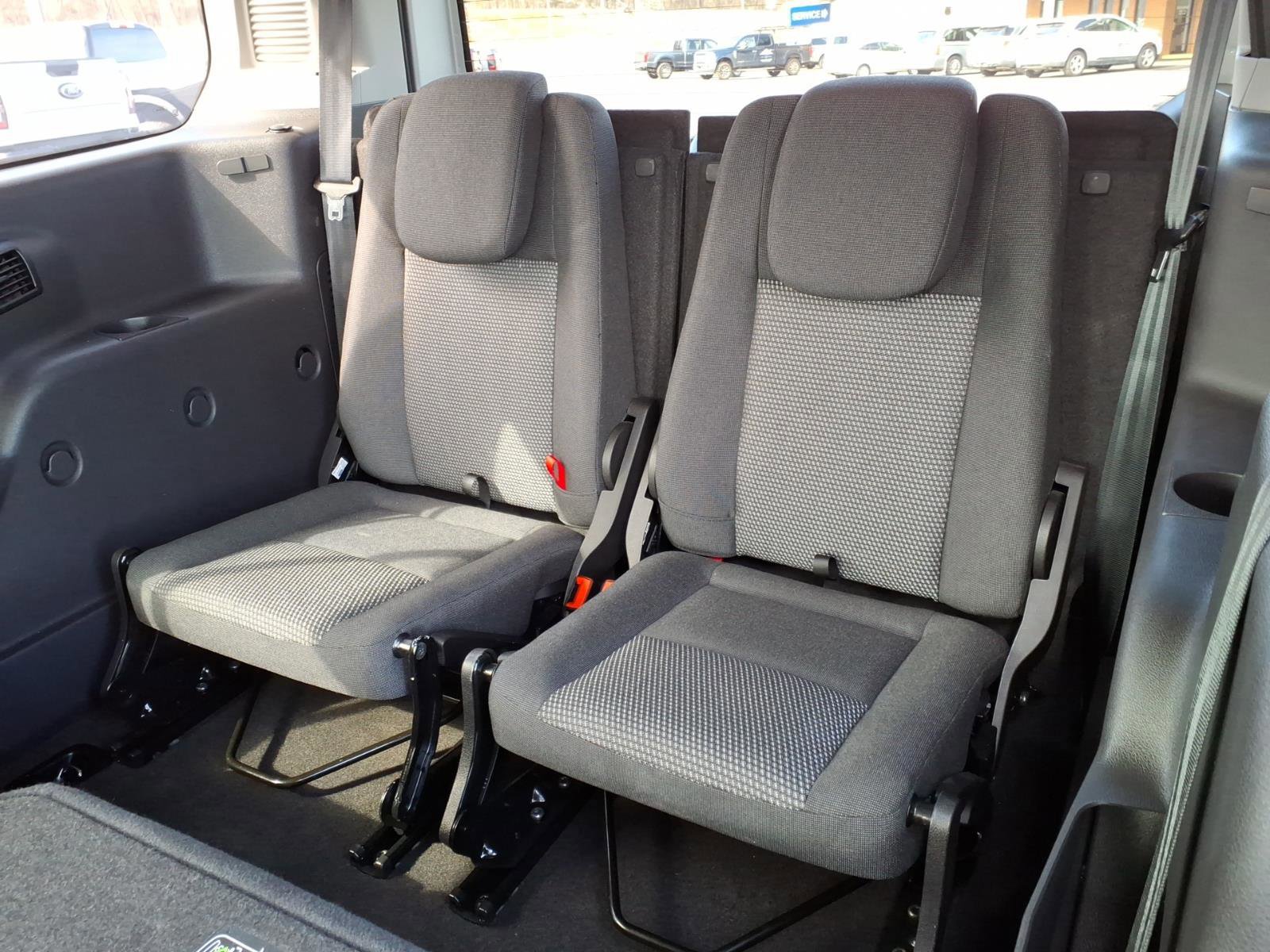 Certified 2018 Ford Transit Connect XL image 11