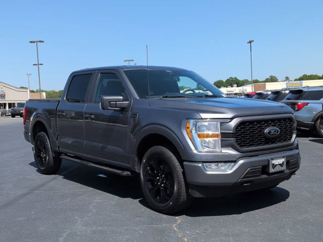 Certified 2022 Ford F150 XL w/ STX Black Appearance Package AWD/4WD image 2