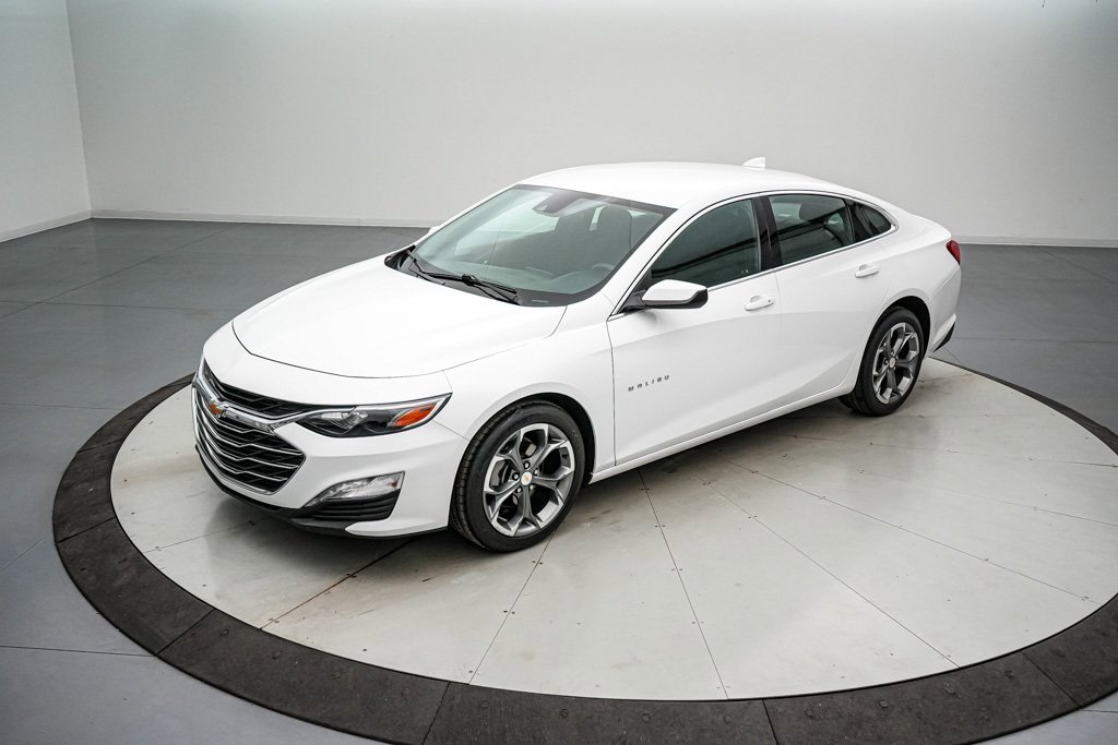 Used 2024 Chevrolet Malibu LT image 8