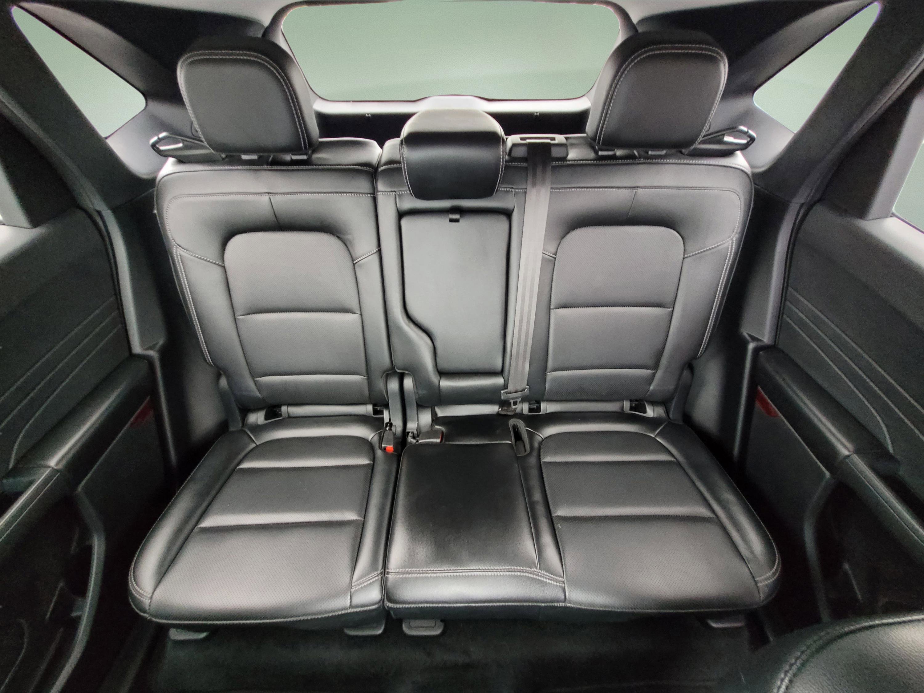Certified 2022 Ford Escape SEL w/ Technology Package AWD/4WD image 19