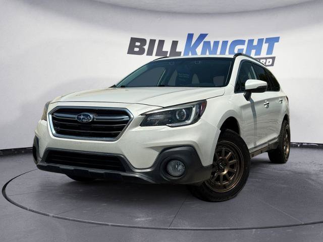 Used 2019 Subaru Outback 2.5i Touring AWD/4WD image 1