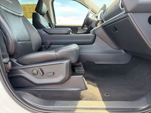 Certified 2025 Ford Expedition Max Platinum AWD/4WD image 19