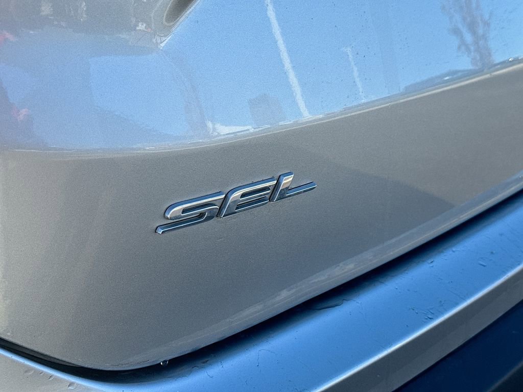 Certified 2022 Ford Edge SEL image 20