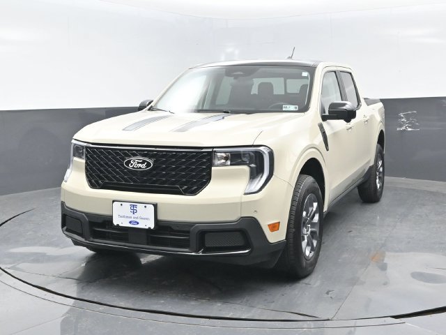 Certified 2025 Ford Maverick Lariat w/ Black Appearance Package AWD/4WD image 20