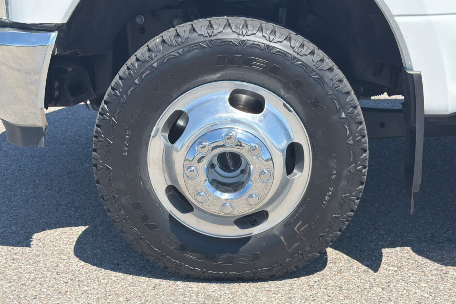 Certified 2022 Ford F350 XL w/ STX Appearance Package AWD/4WD image 24