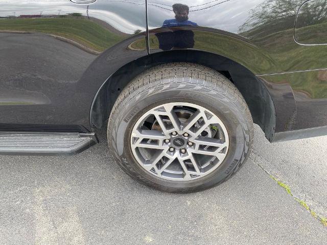 Certified 2025 Ford Expedition Active image 34