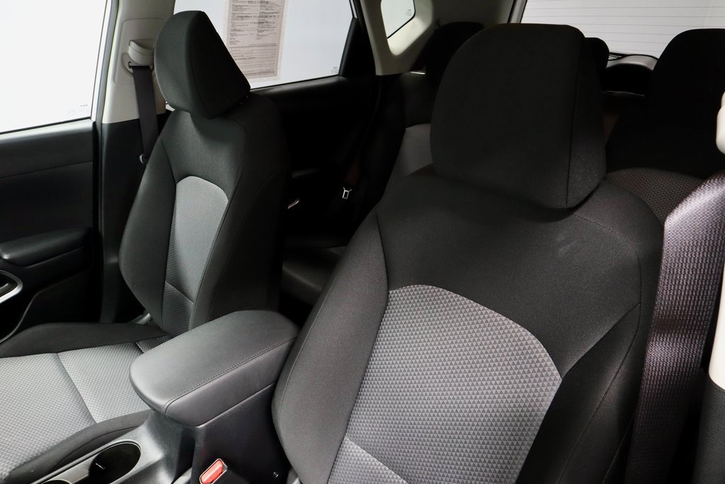 Used 2025 Kia Soul LX w/ LX Technology Package image 25