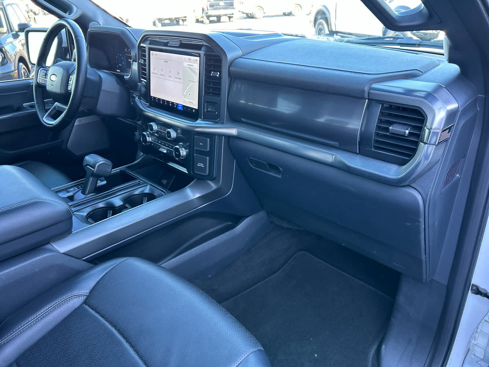 Certified 2025 Ford F150 Lariat AWD/4WD image 16