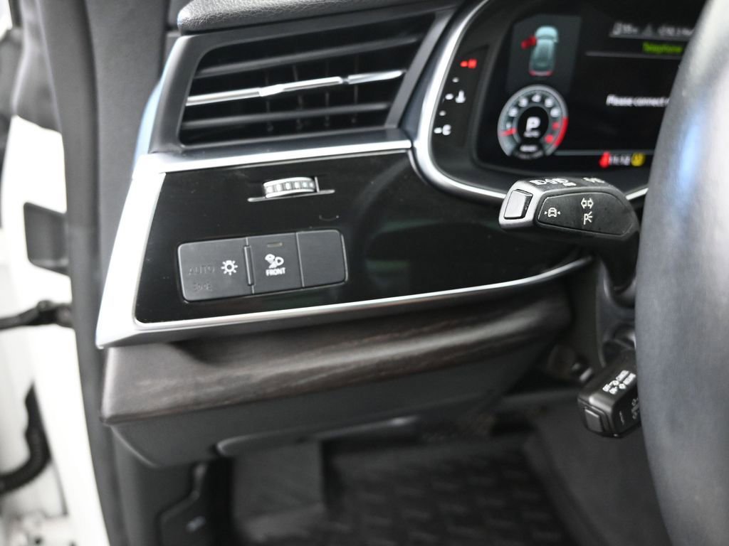 Used 2023 Audi Q8 Premium Plus image 43