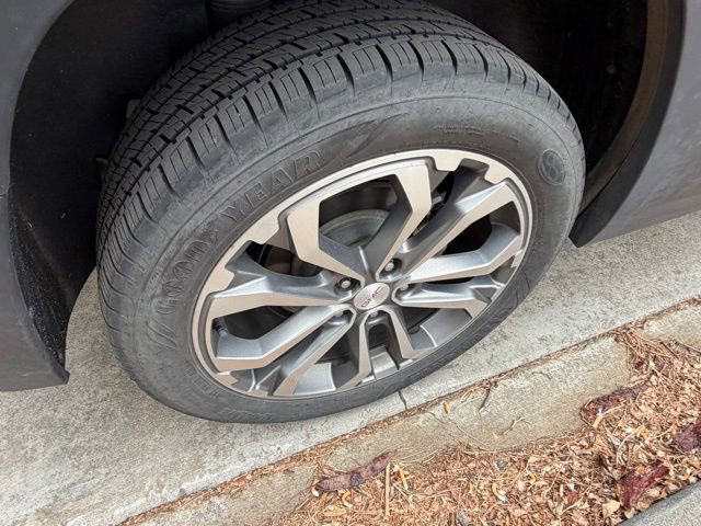 Used 2019 GMC Terrain SLT w/ Preferred Package image 13