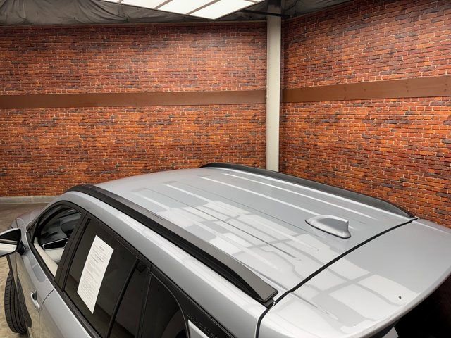 Used 2022 Toyota Corolla Cross LE image 27