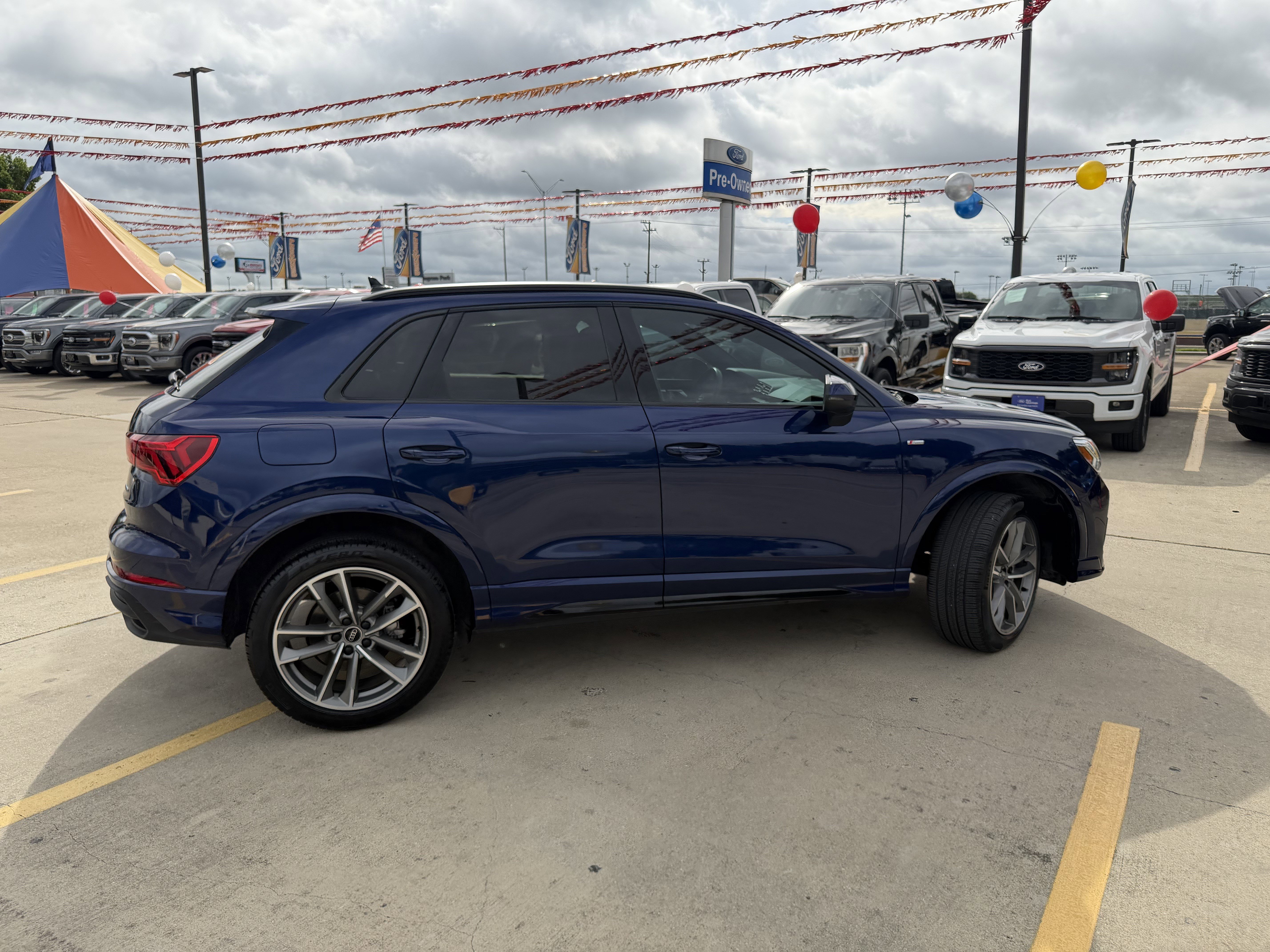 Used 2024 Audi Q3 2.0T Premium Plus w/ Premium Plus Package AWD/4WD image 5