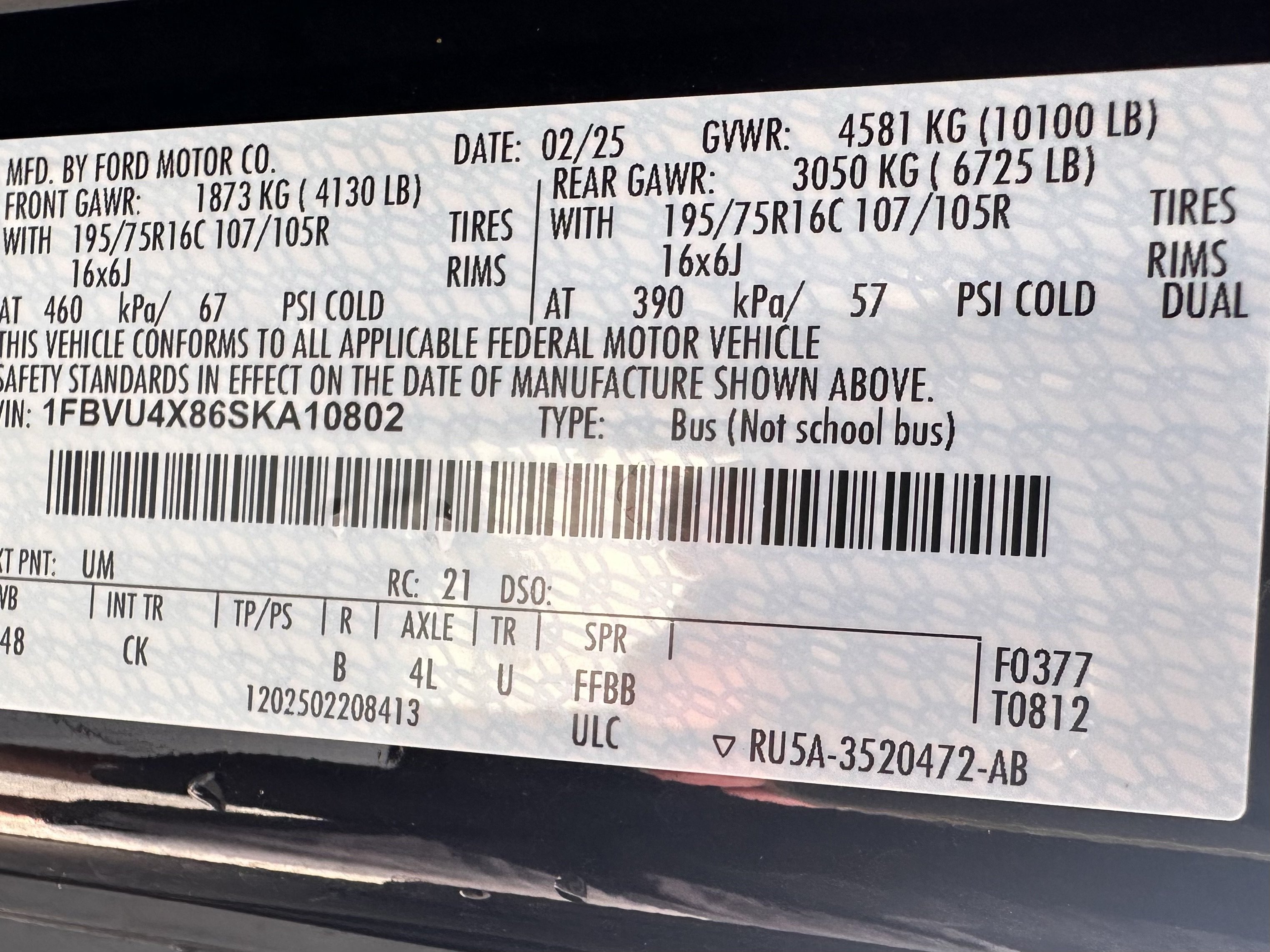 Certified 2025 Ford Transit 350 XLT RWD image 27